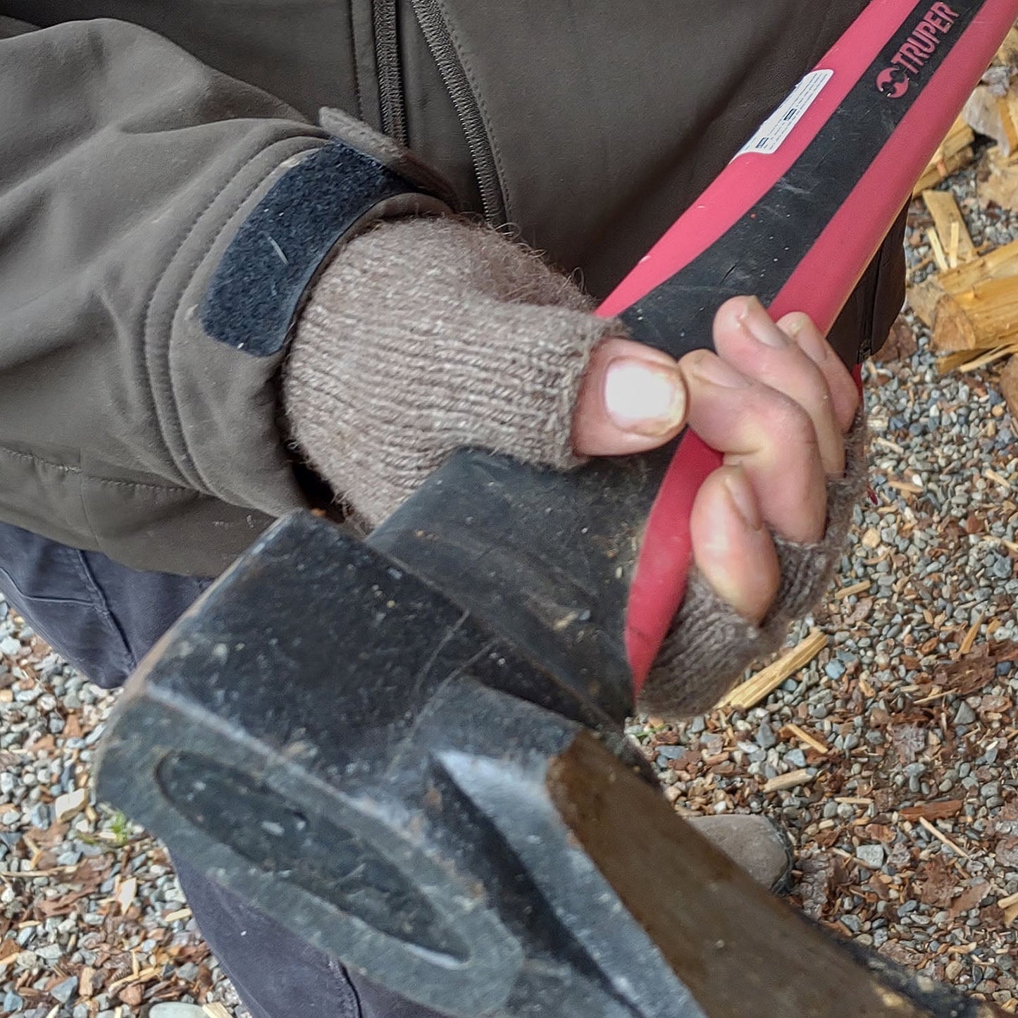 Advantage Fingerless Gloves